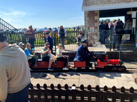 206. Miniature trains in Ashton Estate